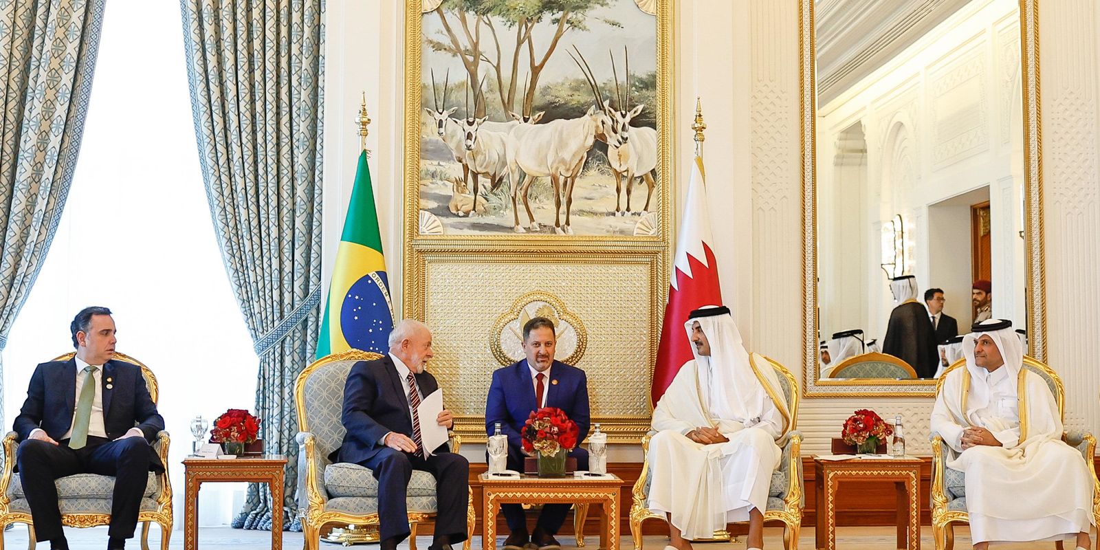 Brasil voltou a participar da geopolítica mundial, diz Lula no Catar