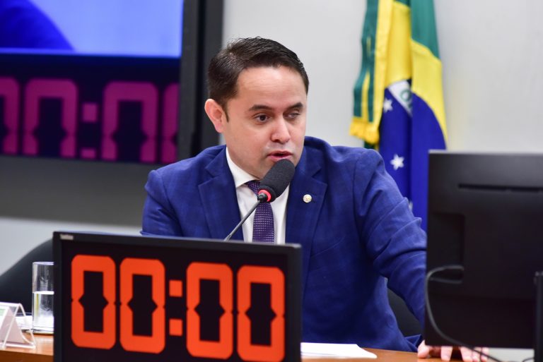 Comissão aprova projeto que reforça financiamento ao setor do agronegócio