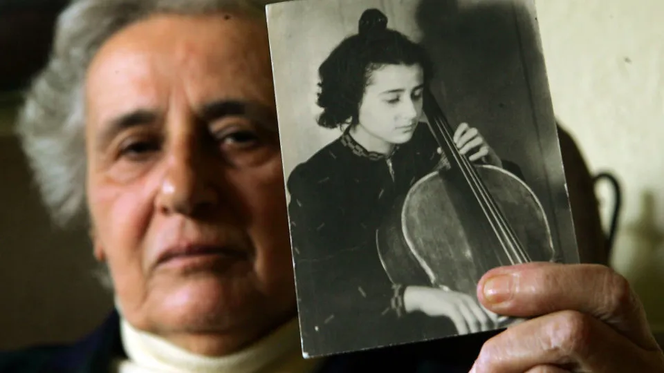 Quando a música salvou a vida de uma adolescente em um campo de concentração